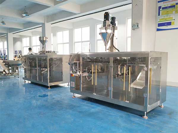 全自動立式草莓软件视频下载與給袋式草莓软件视频下载選型是根據其生產實際情況決定的